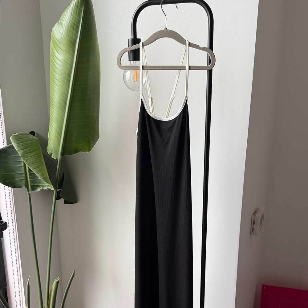 NA-KD Contrast Black and White Maxi Dress